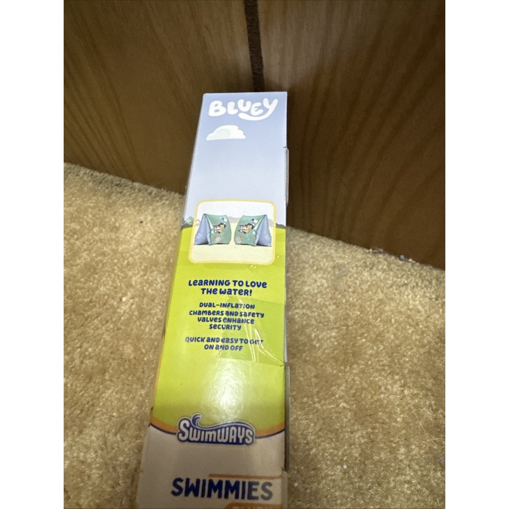 SwimWays Bluey Swimmies Arm Floaties Kids Age 3-5 Pool Swim Help Float Brand New - Picture 6 of 6
